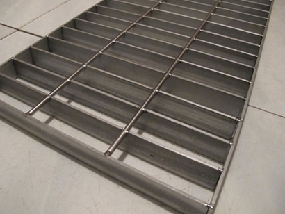 不銹鋼鋼格板簡(jiǎn)單描述，不銹鋼鋼格板制作方式